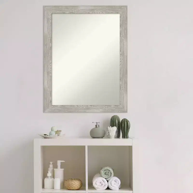 Miroir mural étroit de 56 x 71 cm non biseauté Dove pour meuble de salle de bain