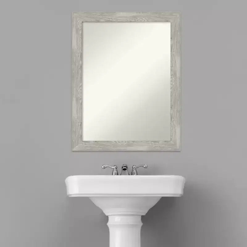 Miroir mural étroit de 56 x 71 cm non biseauté Dove pour meuble de salle de bain