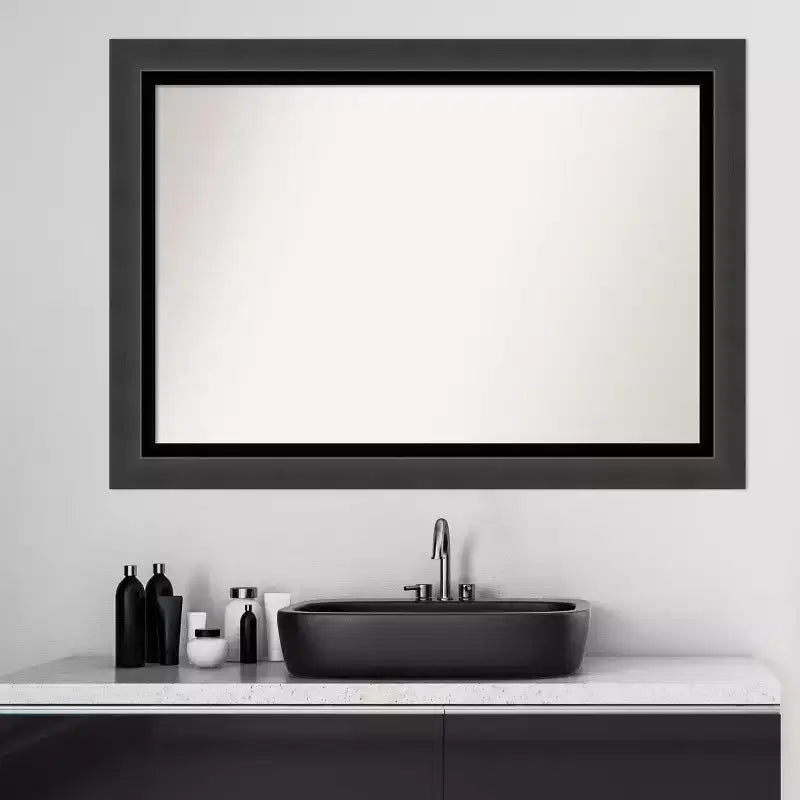 Miroir mural de salle de bain noir tuxedo non biseauté 41" x 29" : rectangle moderne, cadre en polystyrène, fixation murale