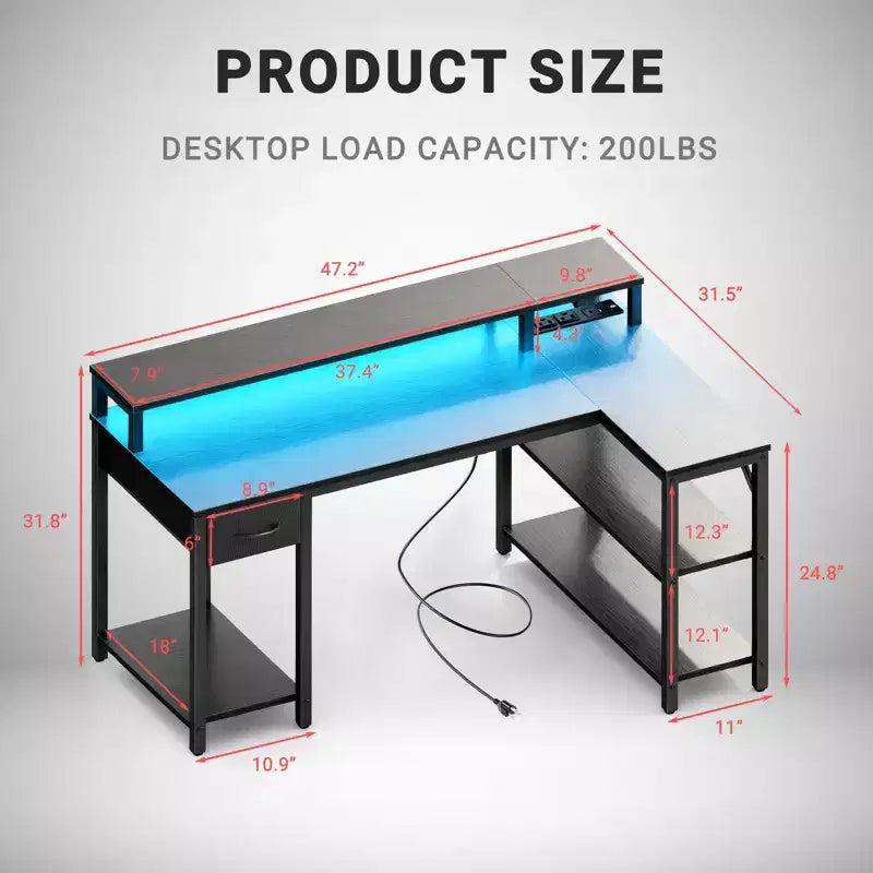 Bureau de gamer en L avec éclairage LED RGB, station de recharge USB, prise de courant, support d'écran et étagères de rangement