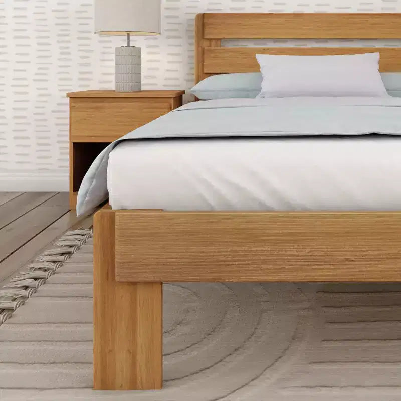 Lit Queen rustique avec tête de lit à planches, lit plateforme en bois massif